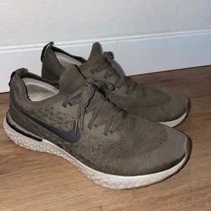 Men’s Olive Green Nike Epic React sneakers